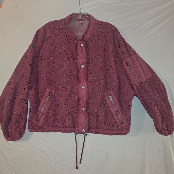Free People Jackets & Blazers - Free People Daisy Jane Bomber Jacket XS Women Pink Eyelet Lace Floral Raspberry
